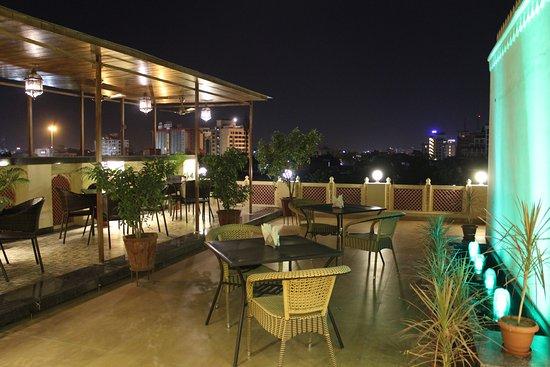 H R Palace Restaurant